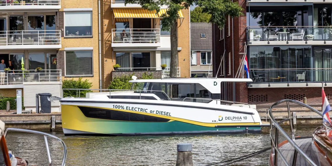 The Delphia 10 Sedan