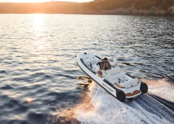 Williams Jet Tenders using HVO100 Fuel